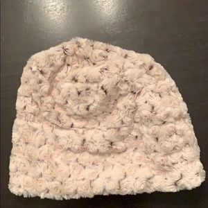 Cuffed pillbox winter hat
